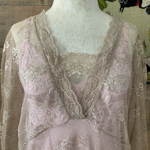 Vintage 1990s Romantic Cottagecore Mesh Lace Blouse Top Boho M - Picture 4 of 8